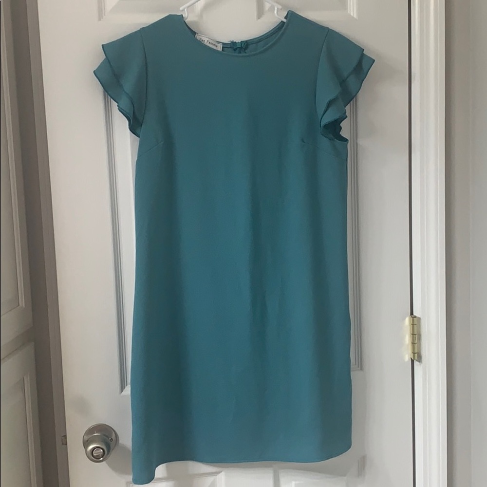 Ruffle Sleeve Shift Dress